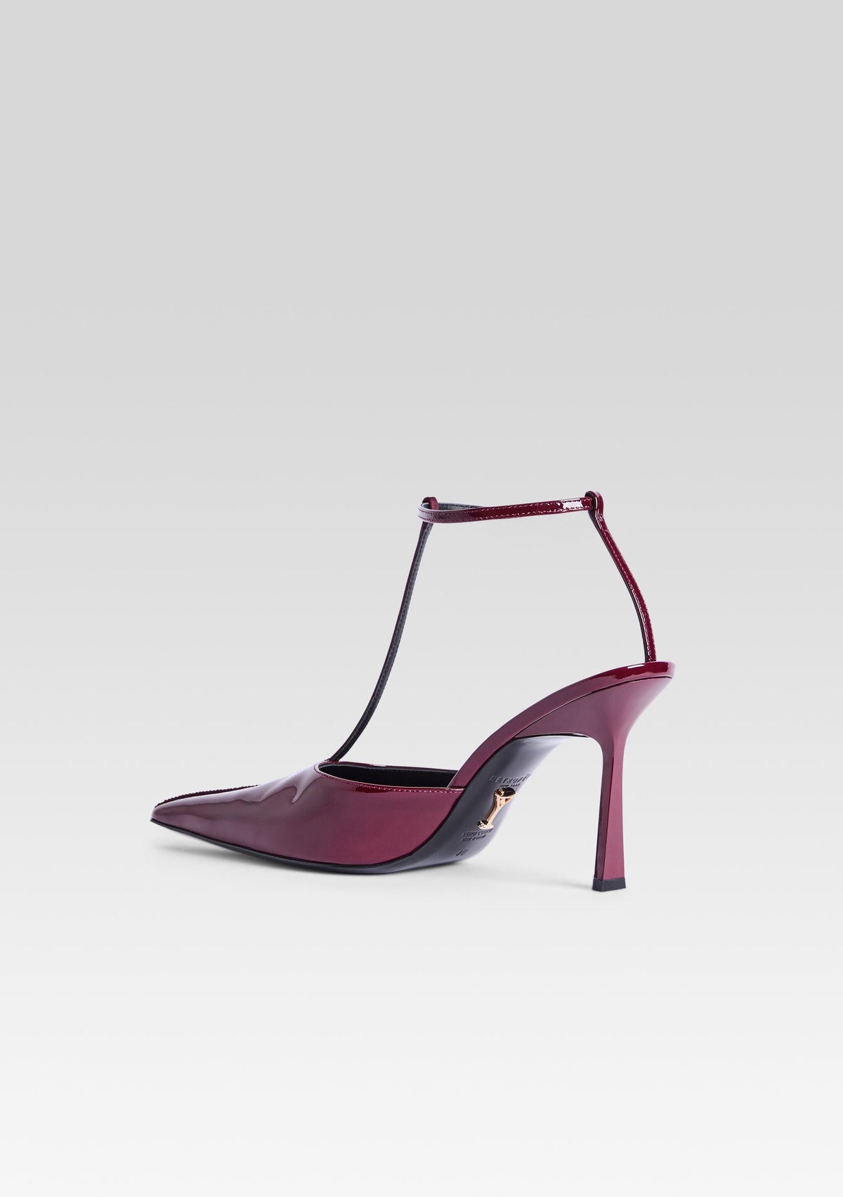 Lenu Pump by retrofête in Pinot, product image 5