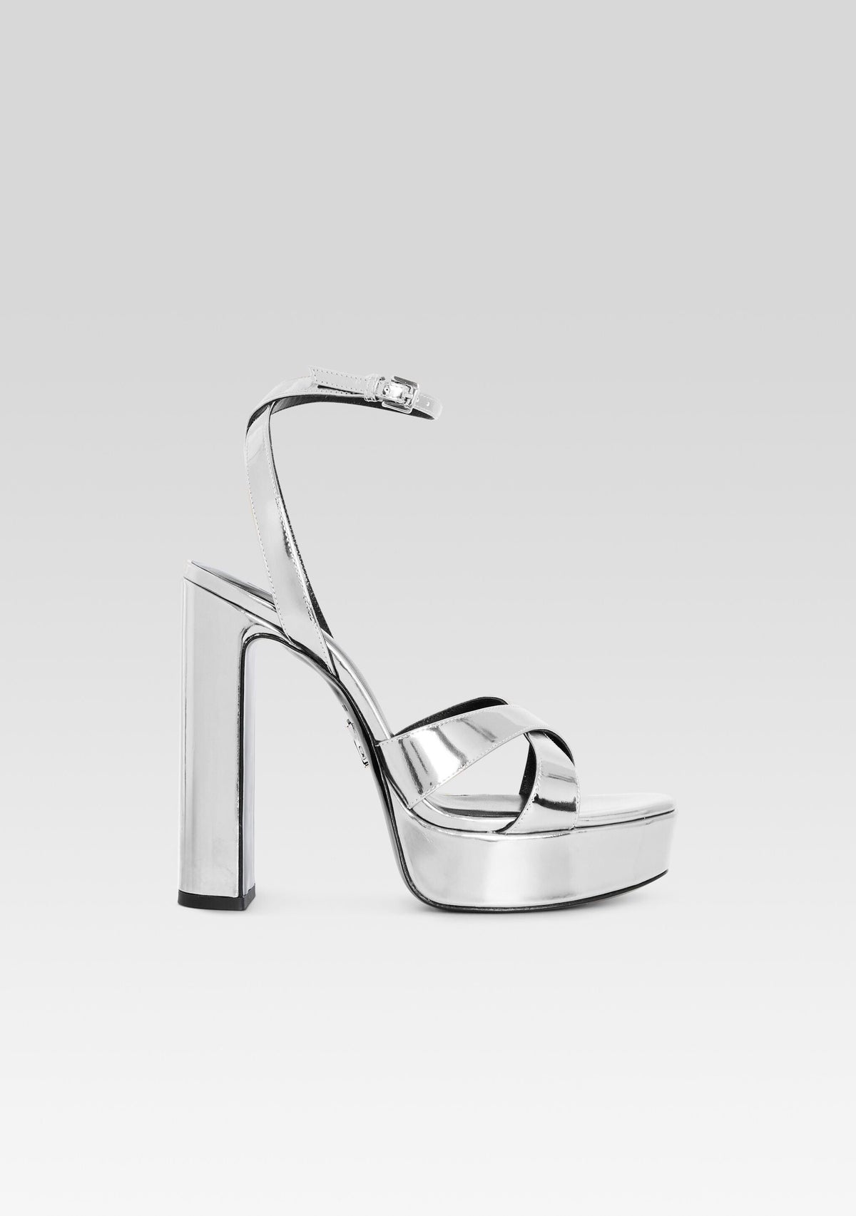 Melodia Platform Sandal by retrofête in Silver, product image 1