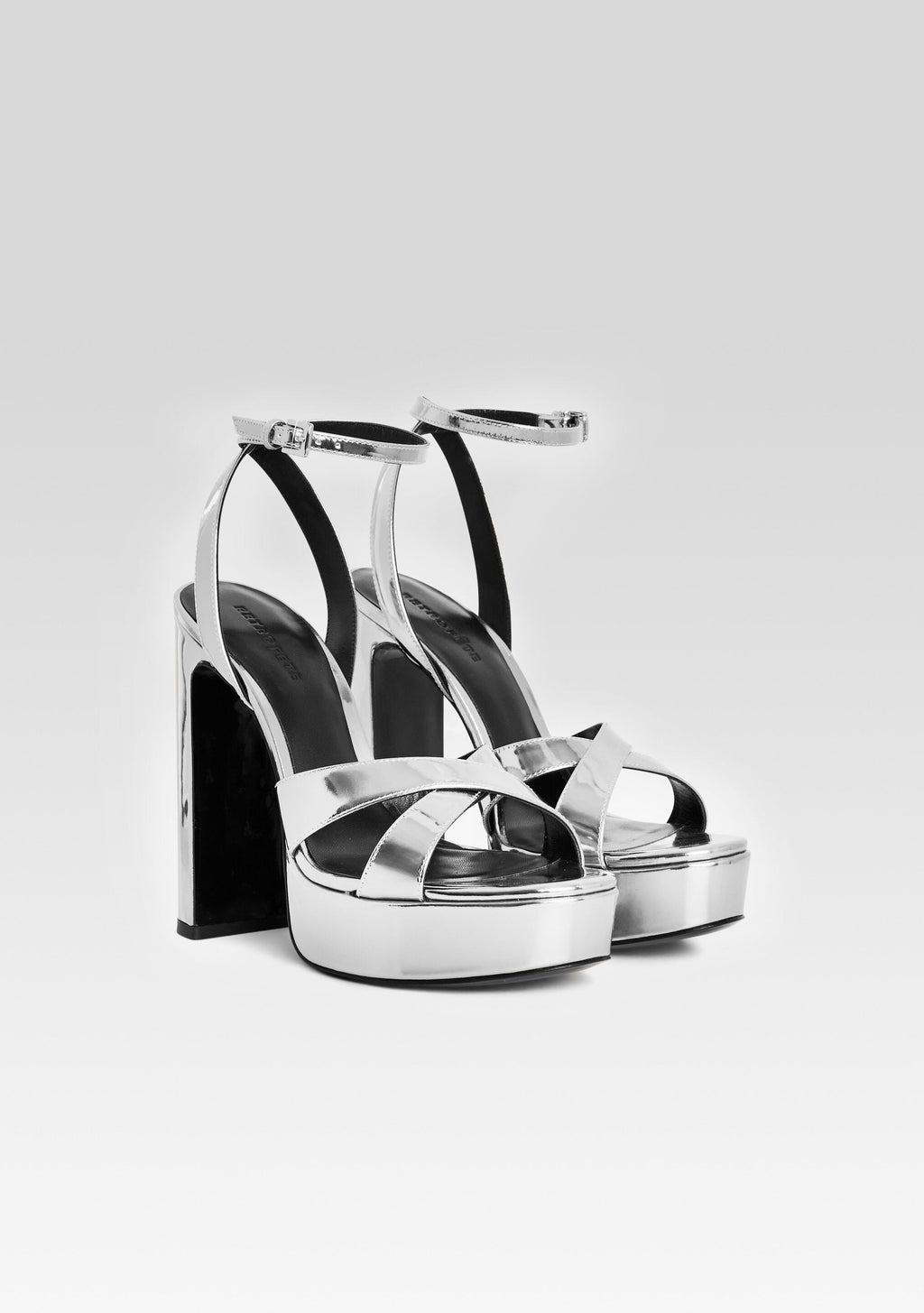 Melodia Platform Sandal by retrofête in Silver, product image 3