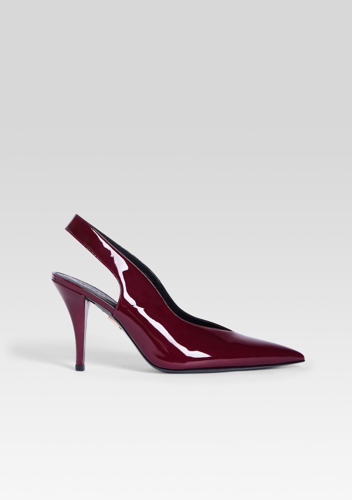 Maxime Slingback Heel by retrofête in Pinot, product image 1