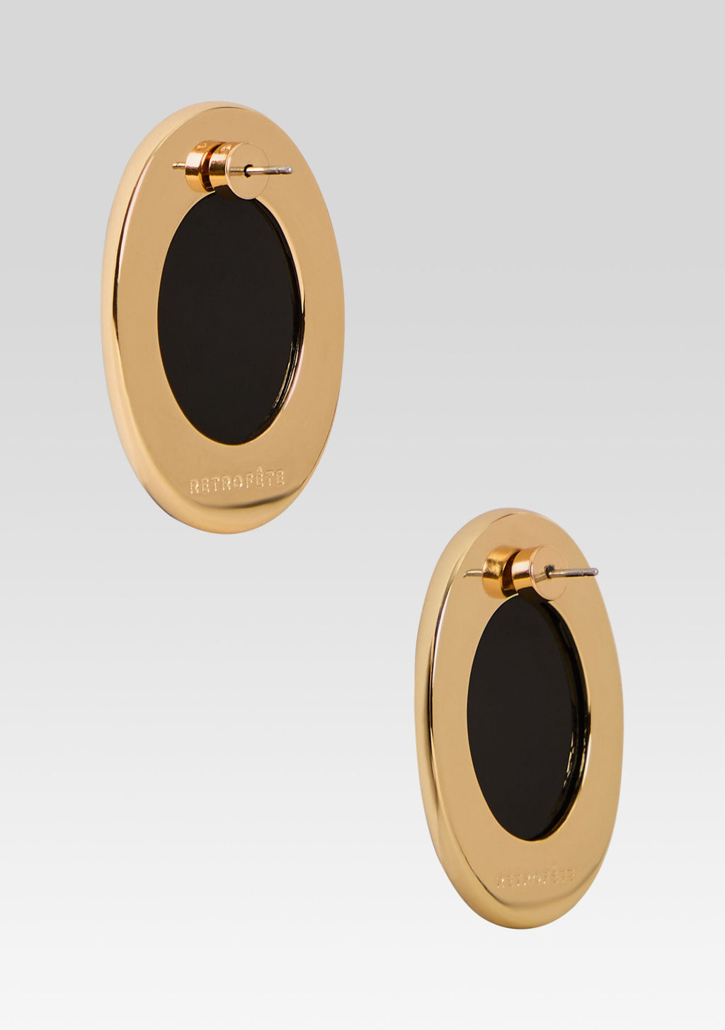 Sanaa Earrings by retrofête in Gold/ Black, product image 4