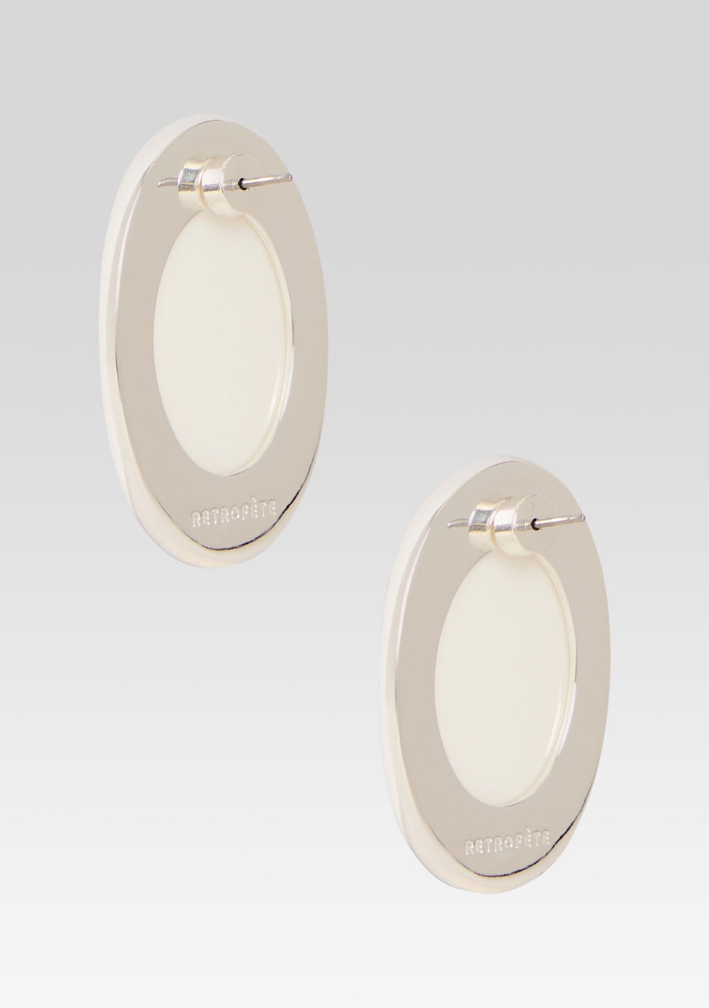 Sanaa Earrings by retrofête in Silver/Pearl, product image 4