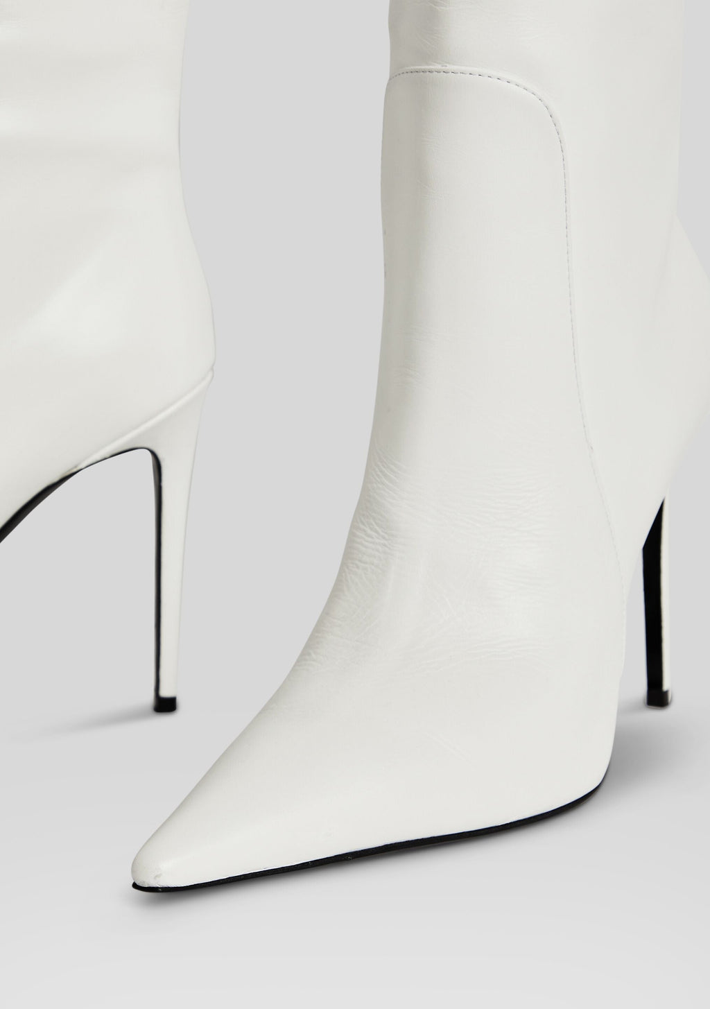 Frida Boot by retrofête in White, product image 4