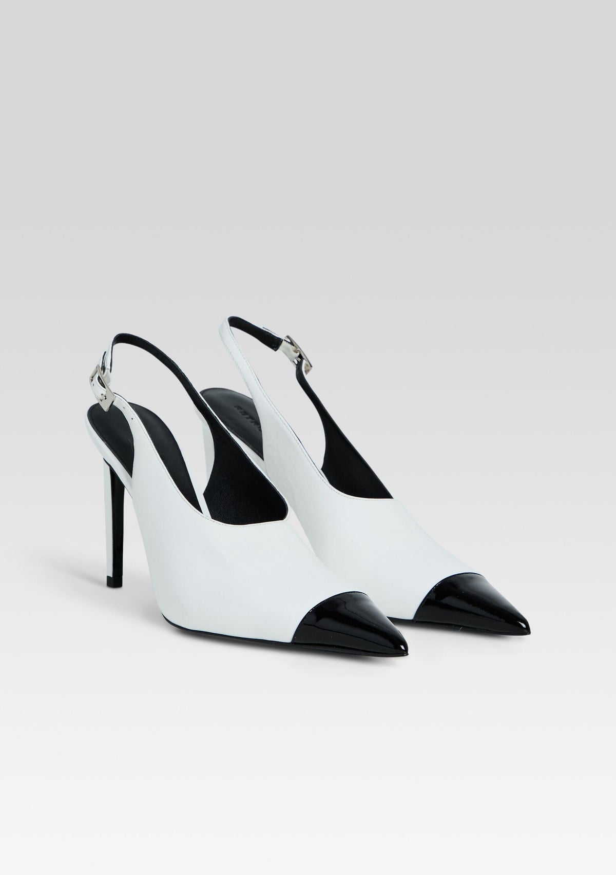 Leslie Choked Up Slingback by retrofête in Winter White, product image 3