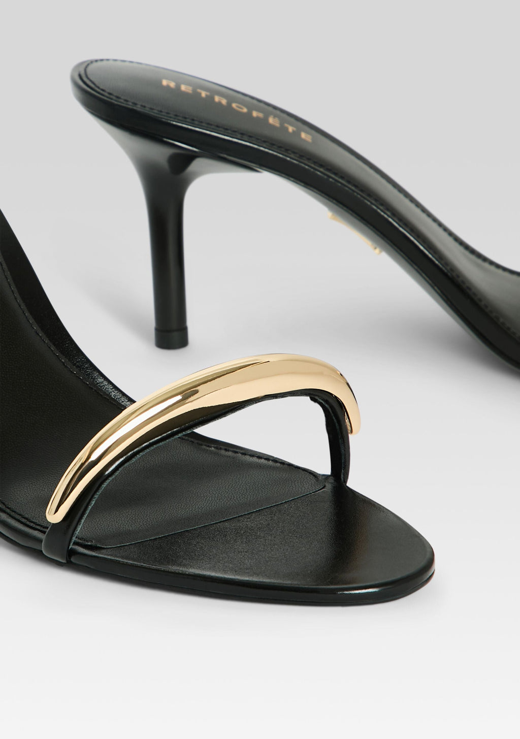 Karli Sandal by retrofête in Black, product image 3