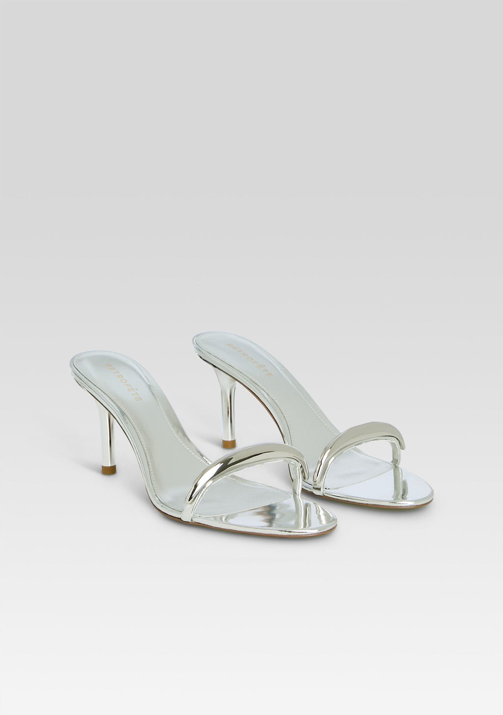 Karli Sandal by retrofête in Silver, product image 4