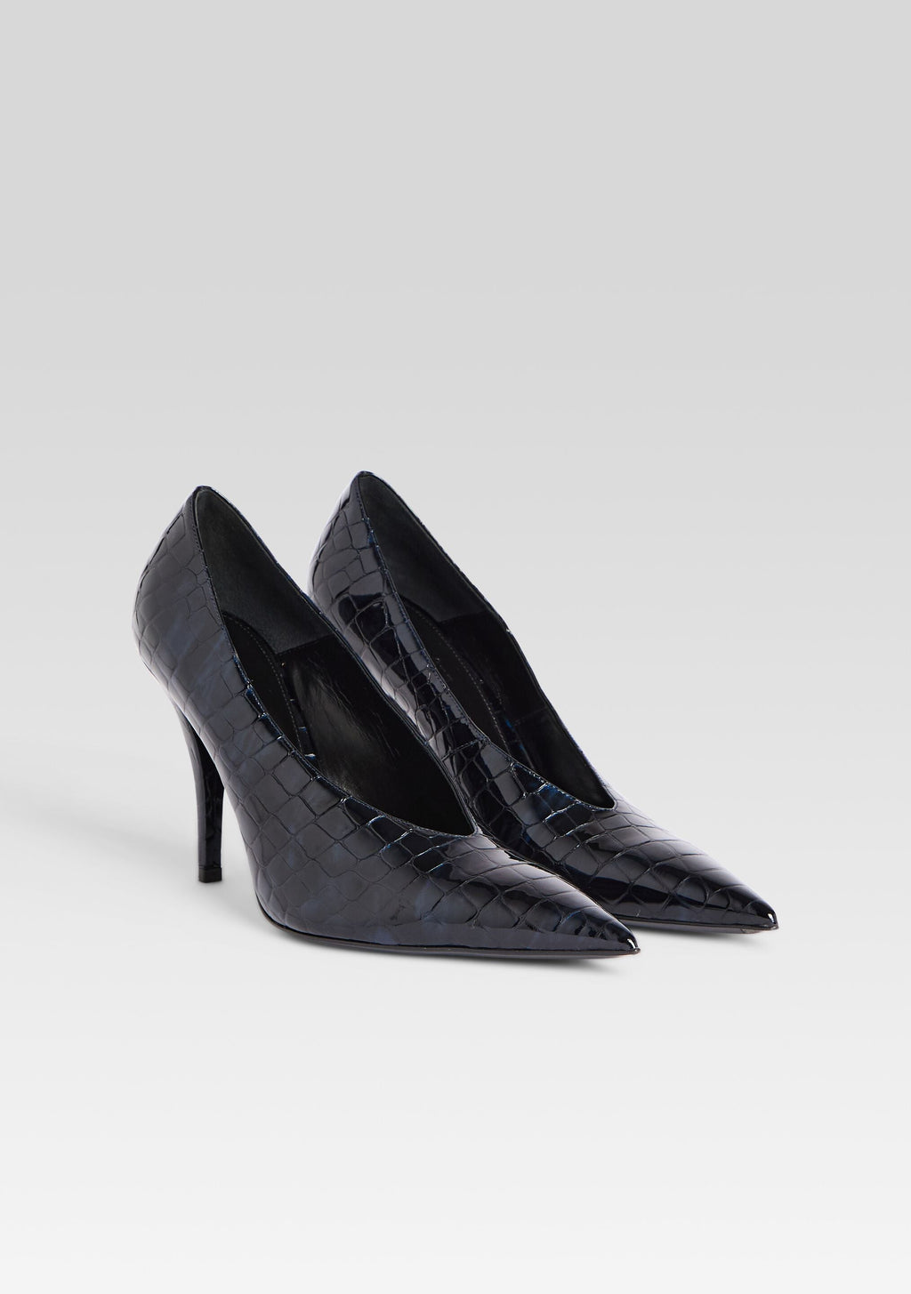 Maureen Leather Pump by retrofête in Navy Croco, product image 3
