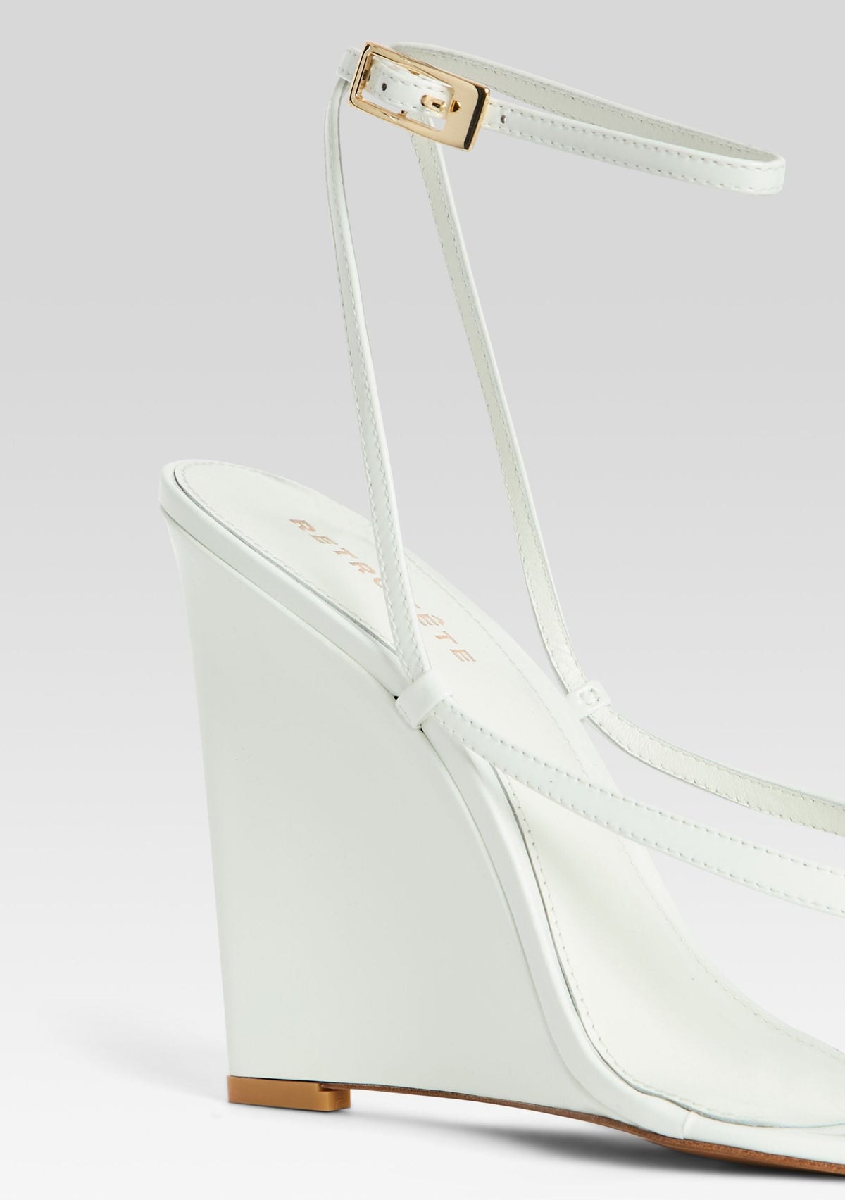 Namby Wedge by retrofête in White, product image 3