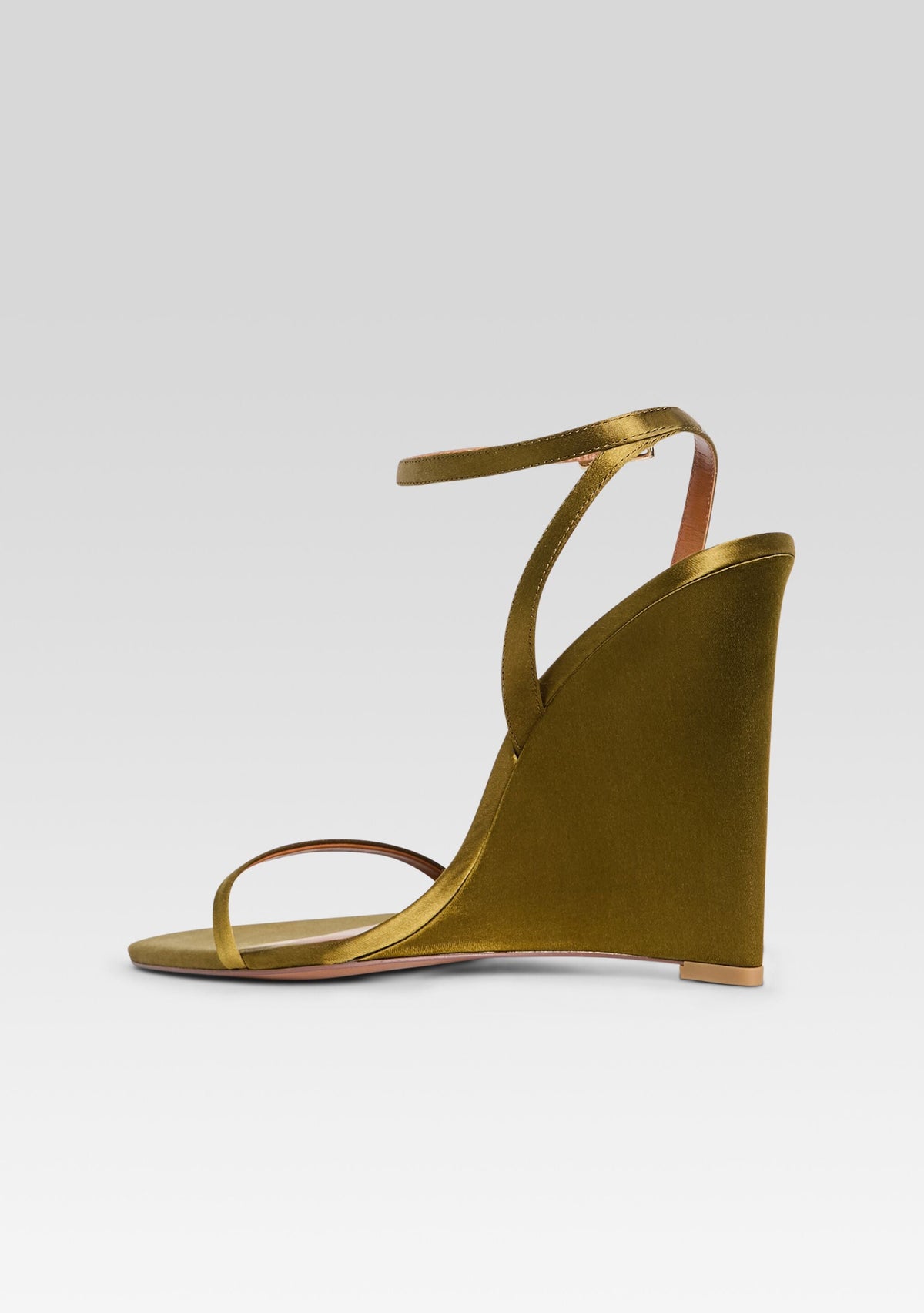 Nelly Wedge by retrofête in Ochre, product image 5