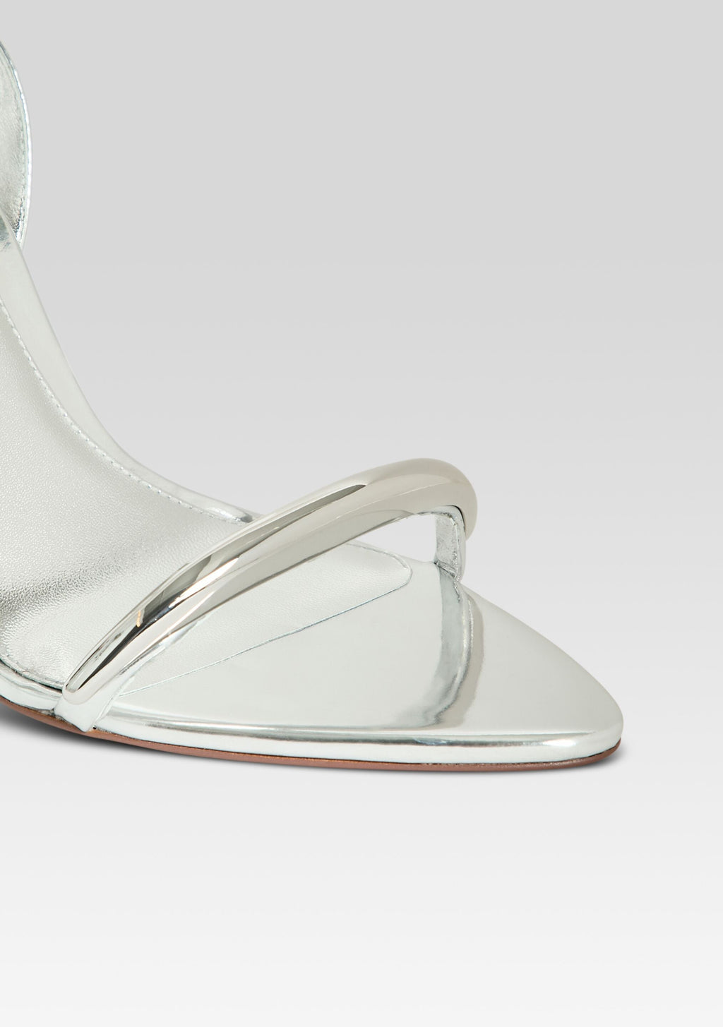 Nola Wedge by retrofête in Silver, product image 3