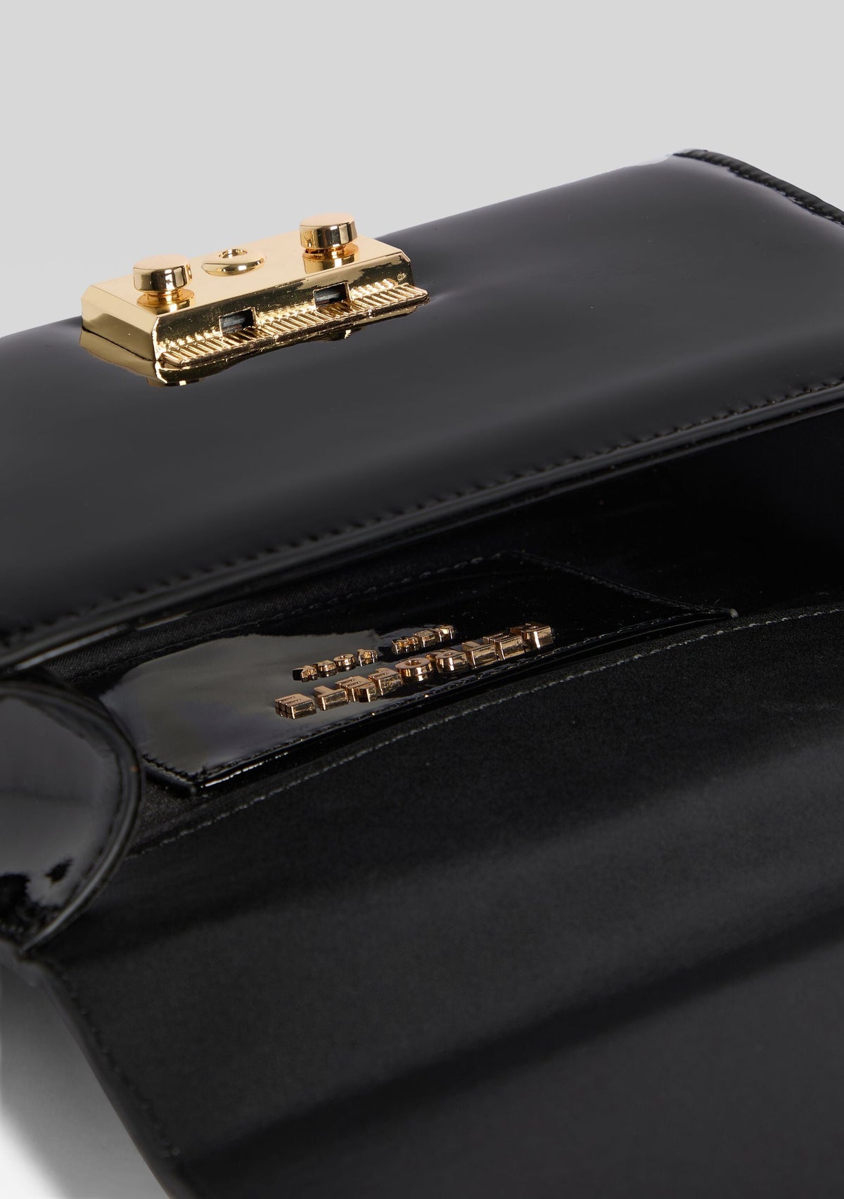 Renee Bag by retrofête in Patent Black, product image 5