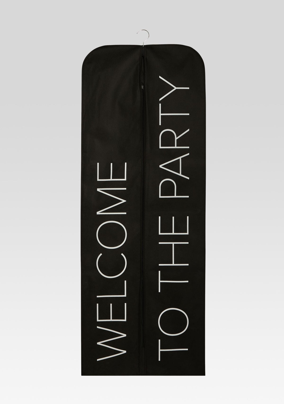 Garment Bag by retrofête in Black, product image 1