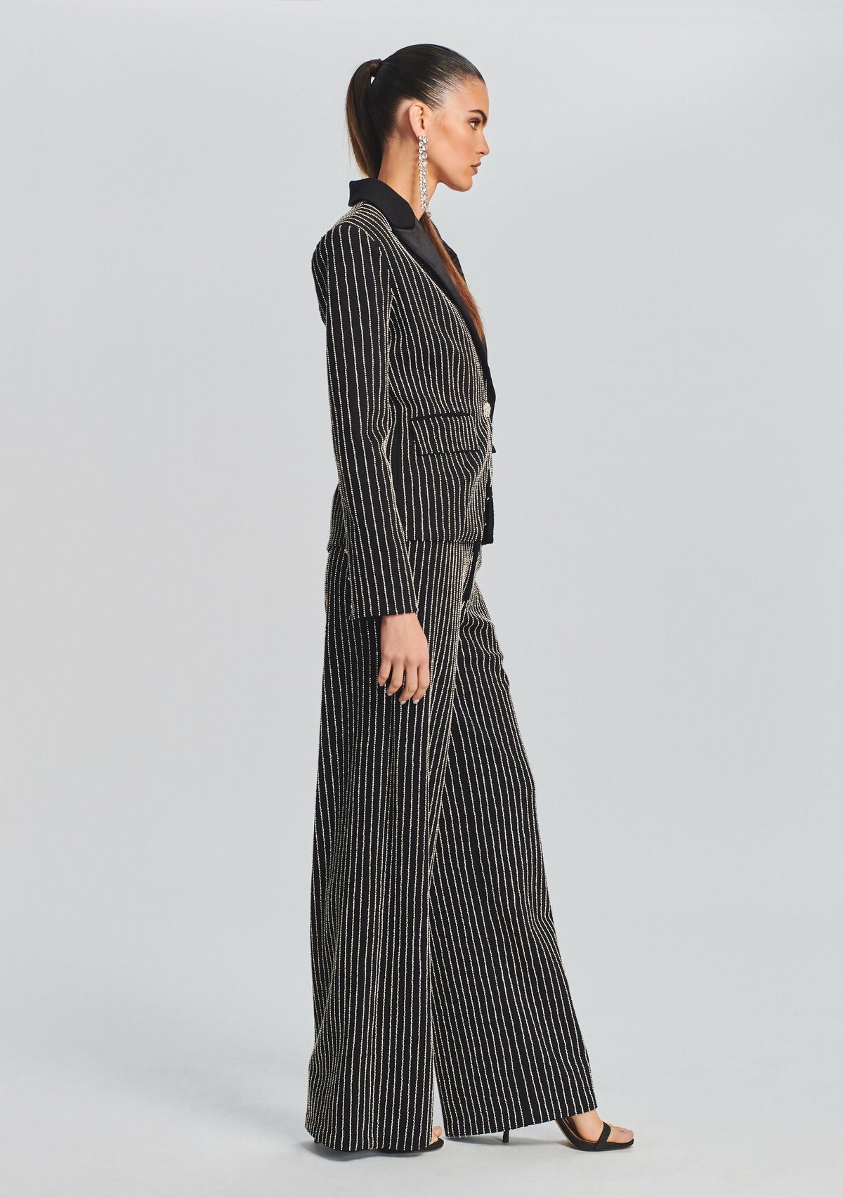 Bowery Blazer by retrofête in Black, product image 3