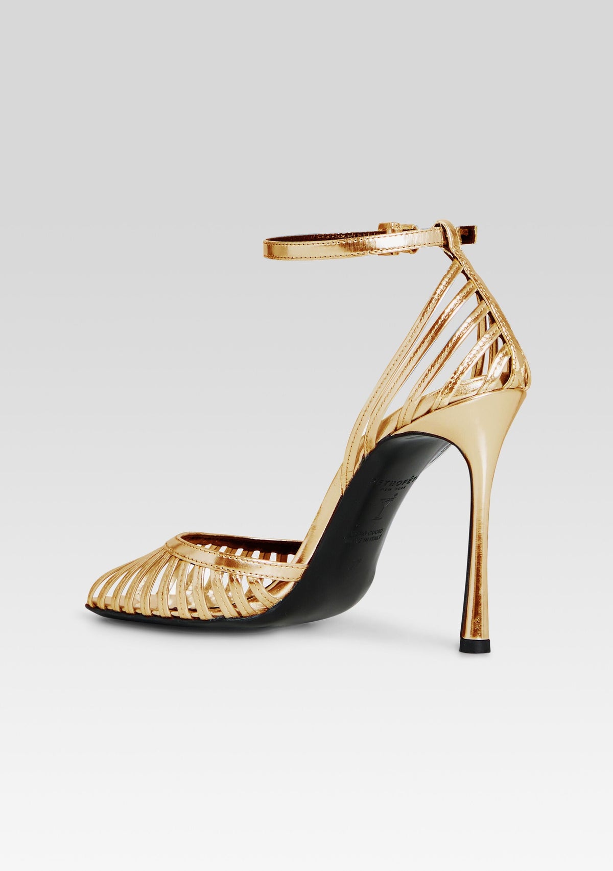 Analu Sandal by retrofête in Gold Mirror, product image 5