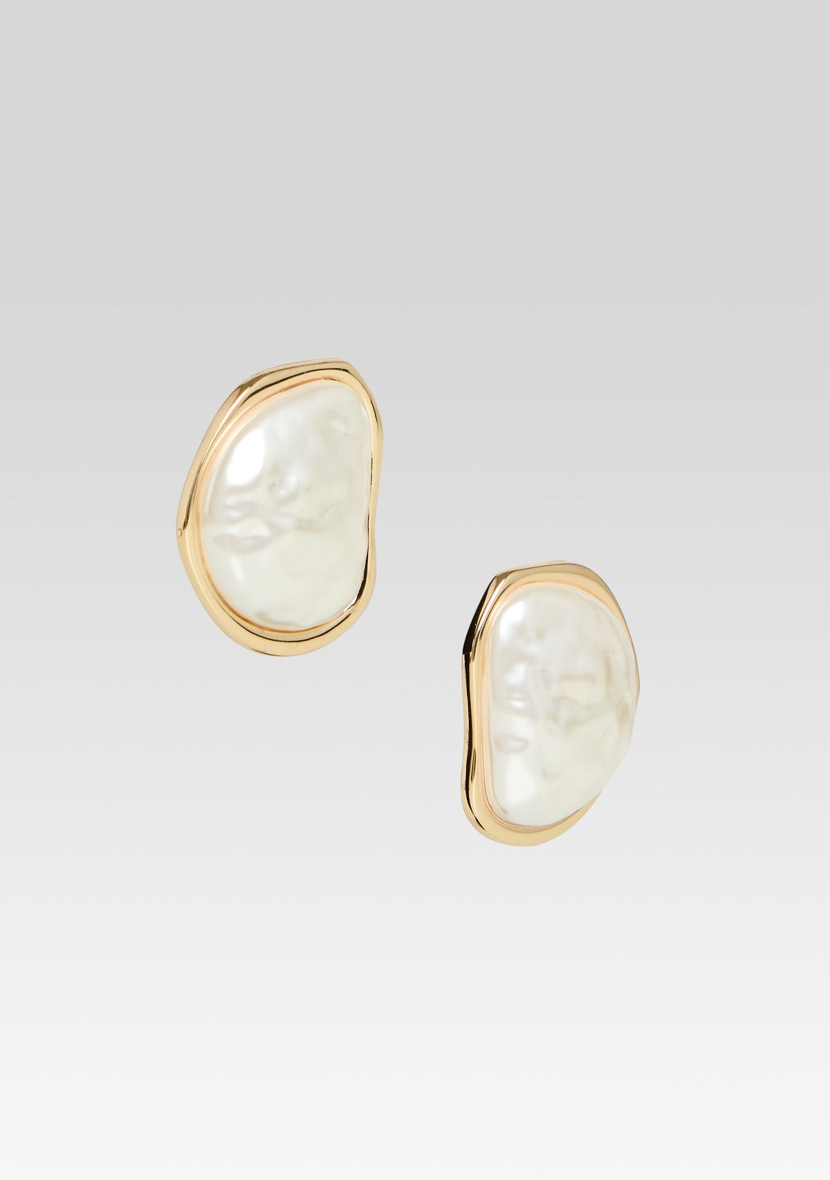 Fiorenza Pearl Earrings by retrofête in Pearl White, product image 2