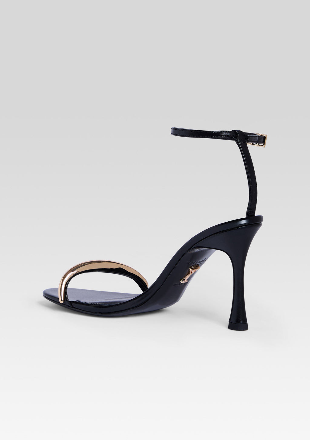 Fawny Sandal by retrofête in Black/Gold, product image 4