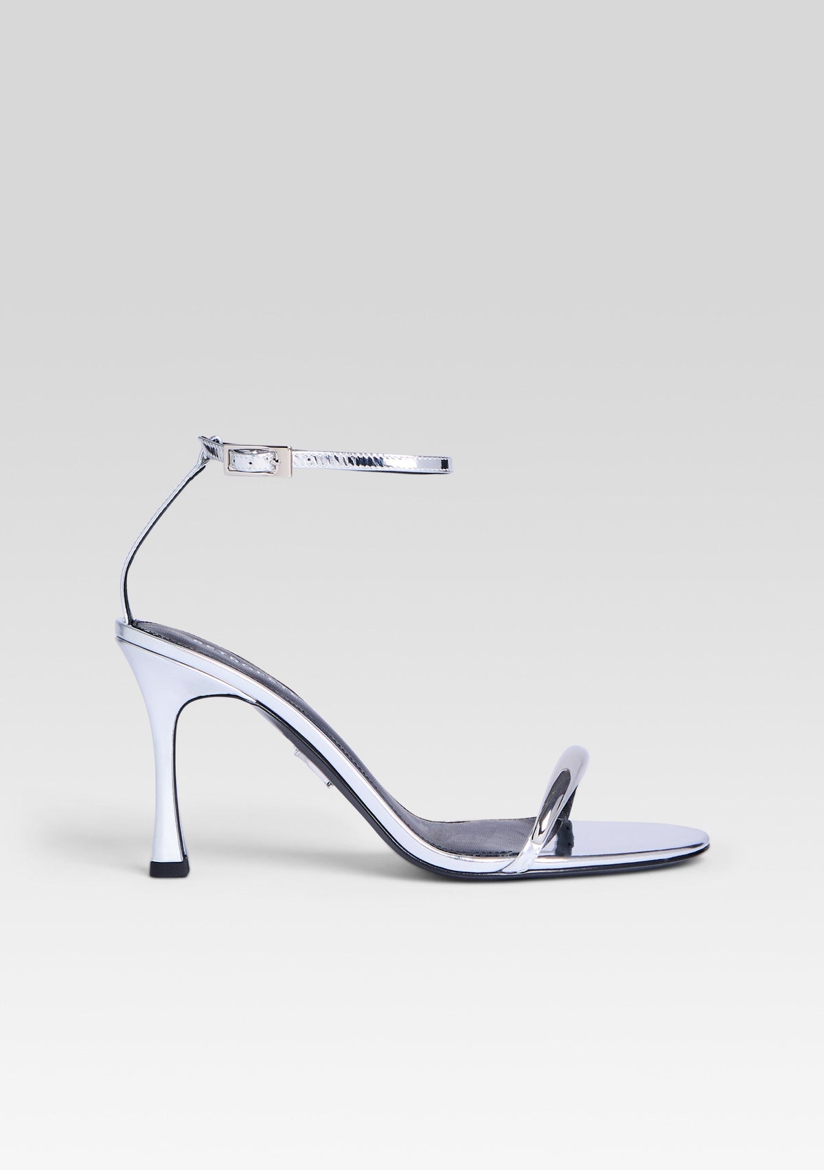 Fawny Sandal by retrofête in Silver/Silver, product image 1