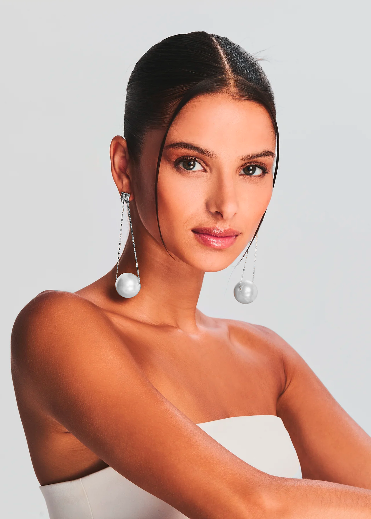 Jules Pearl Earrings by Keren Wolf in Silver, product image 2