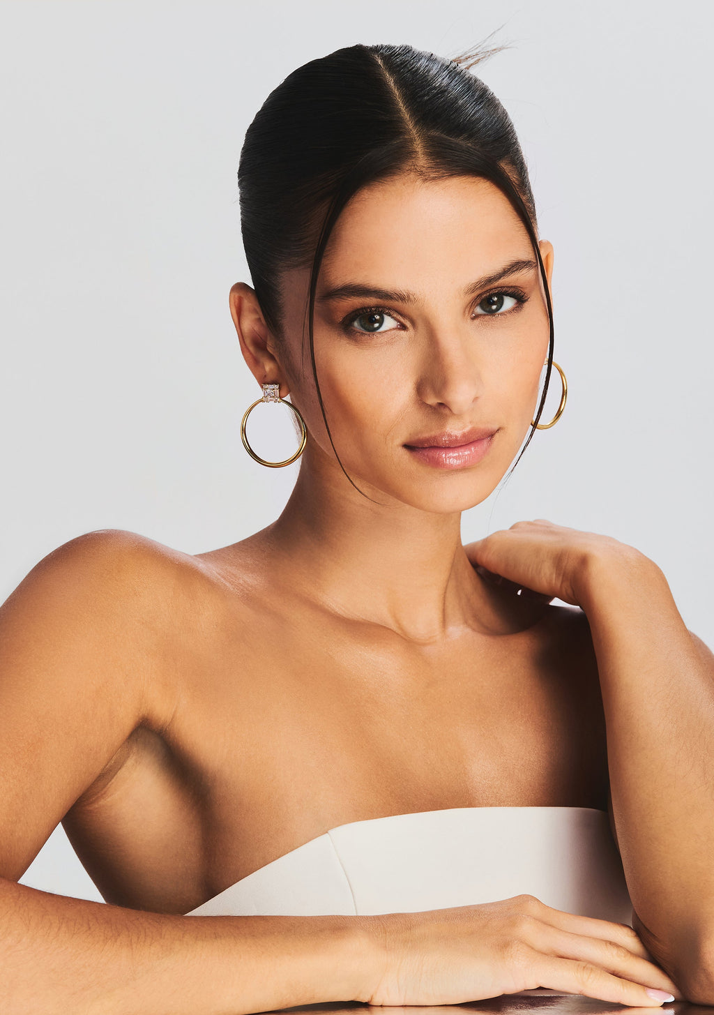 Manhattan Hoop Earrings by Keren Wolf in Gold, product image 2