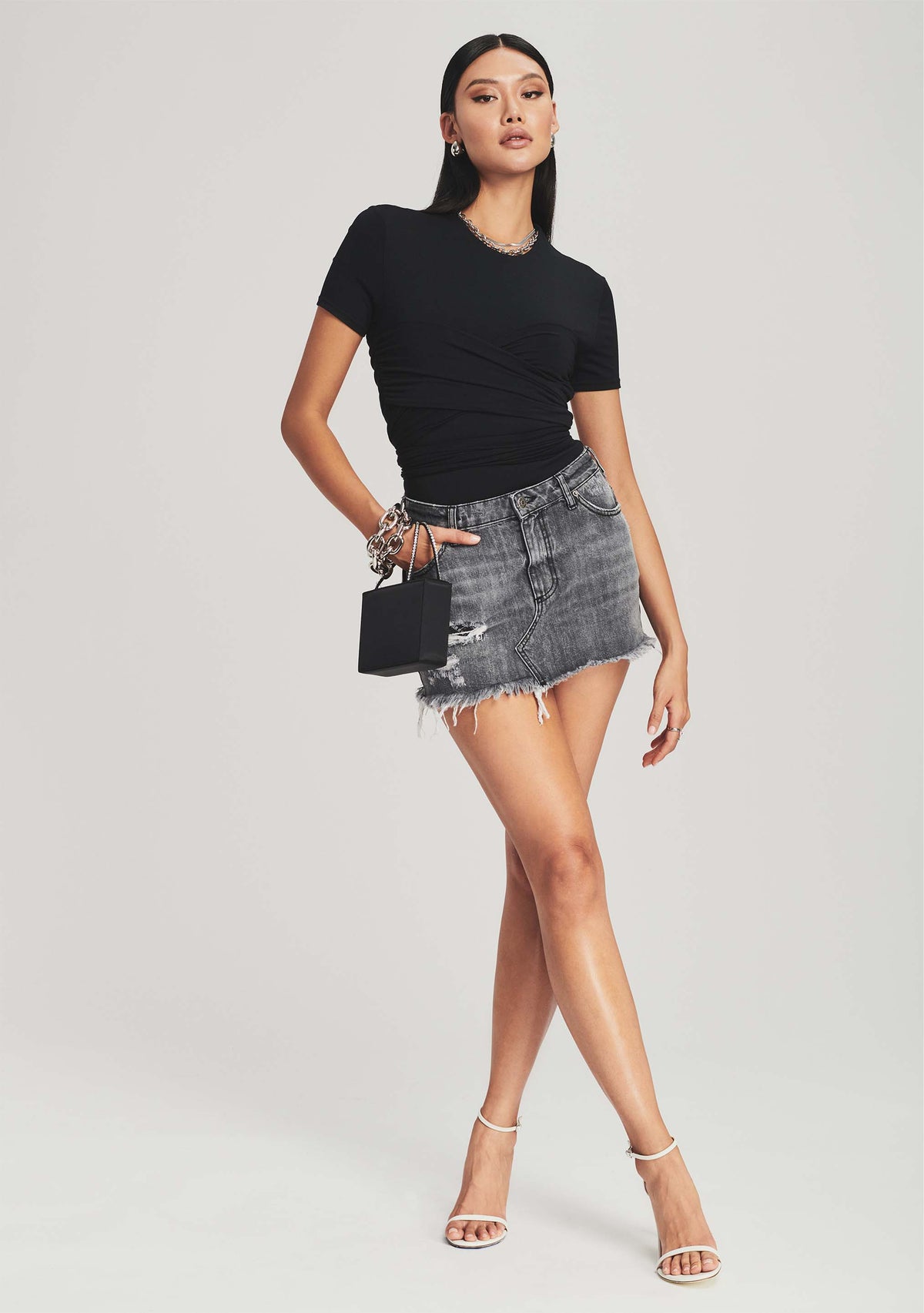 Stella T Shirt by SEROYA in Black, product image 2